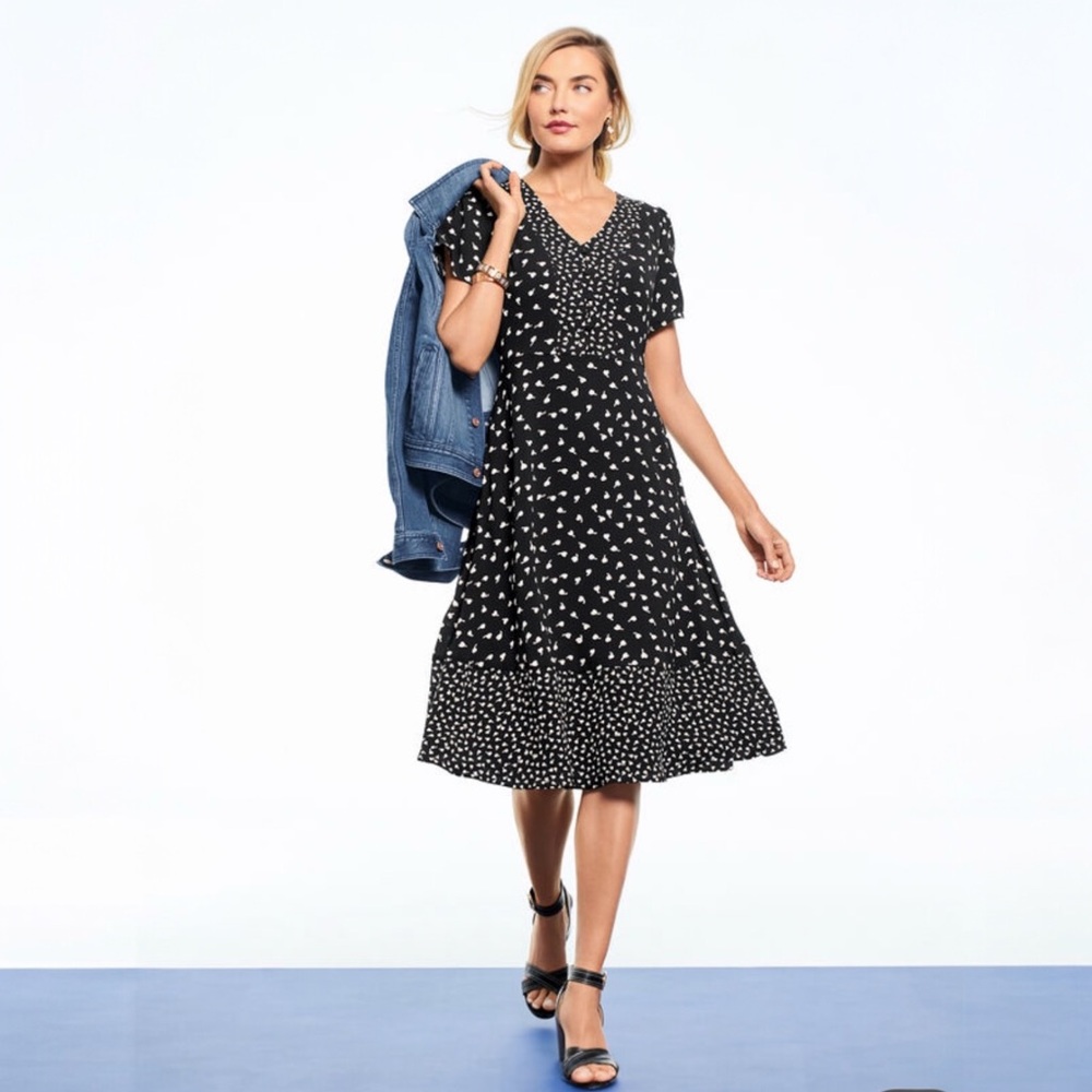 Talbots Womens 12 Flutter Sleeve Midi Dress Black White Dot Pockets Lined A-Line - Picture 13 of 13